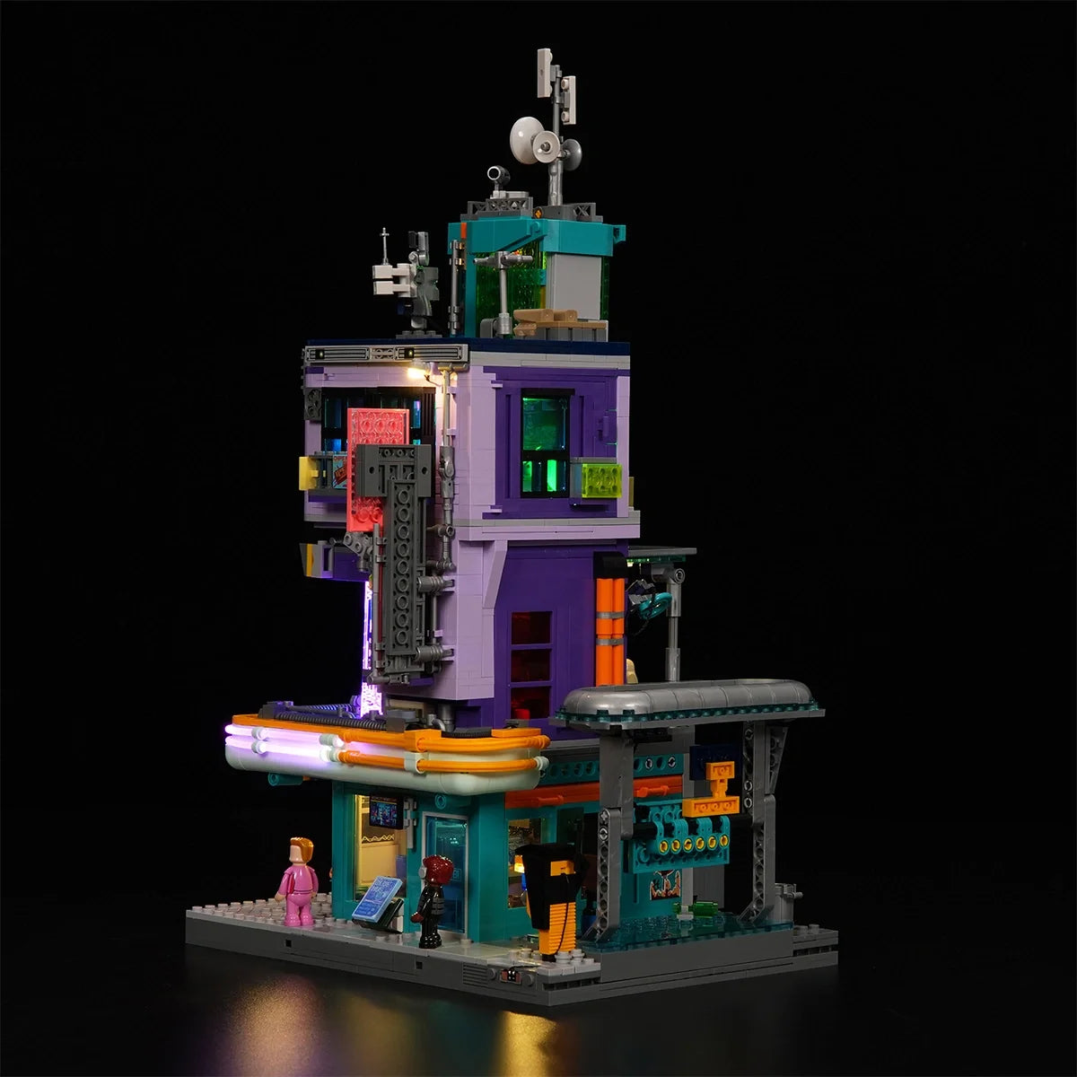 Lumibricks Detective's Office (2134 pcs) building set with built-in LED lights
