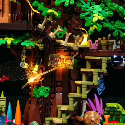 Explorer Treehouse