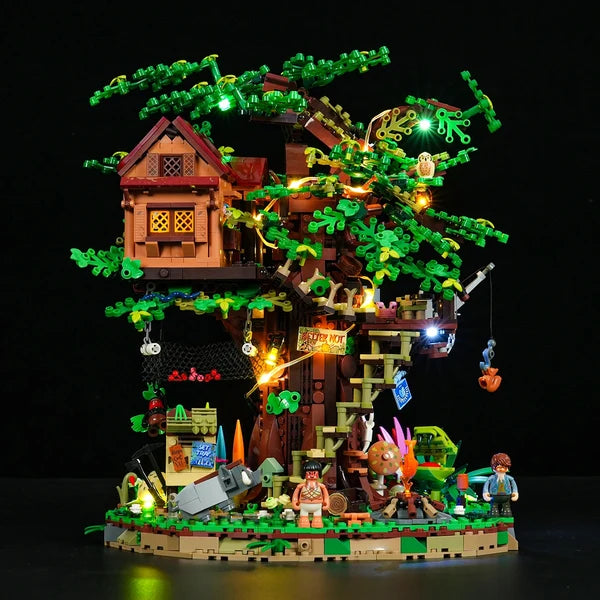 Explorer Treehouse